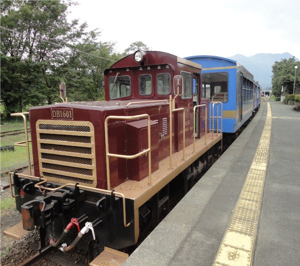 南阿蘇鉄道トロッコ列車で駆ける阿蘇 上色見熊野座神社と高森田楽昼食 日帰りバスツアー🚌1